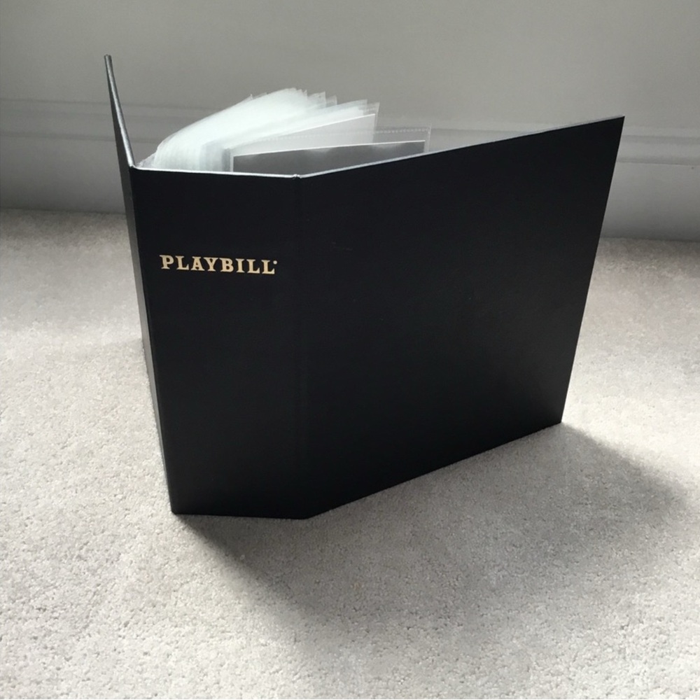 Black Playbill Saver Binder